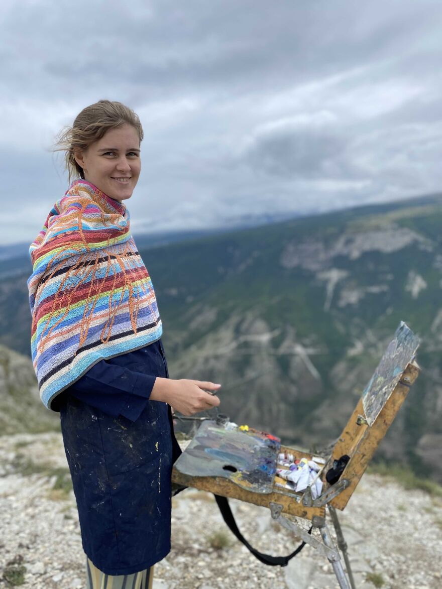 The Artist-Traveler Conquers The Mountain Peaks! (9 Amazing Pics!)