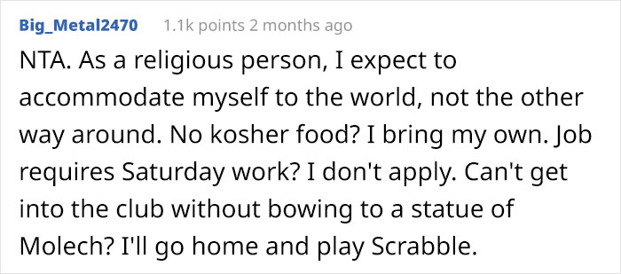 Guy Sparks Drama On Plane After Refusing To Switch Seats To Accommodate Woman's 'Religious Beliefs'