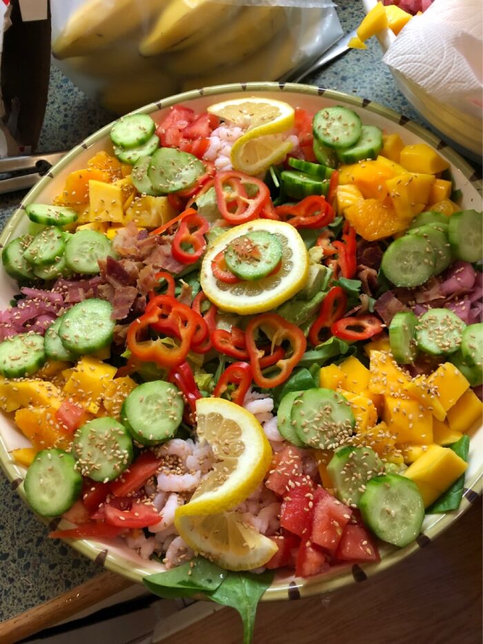 Green Salad With Shrimp, Mango, Pickled Onion, Cucumber, Sesame Seeds…