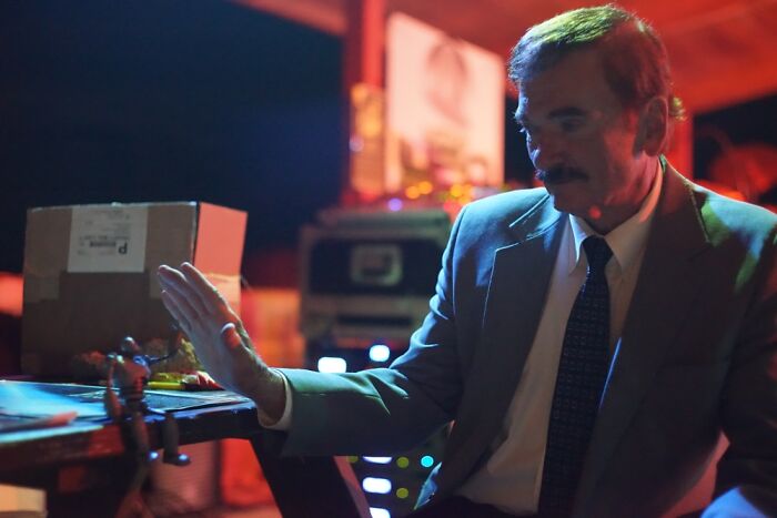 Iron Giant Loves Nature