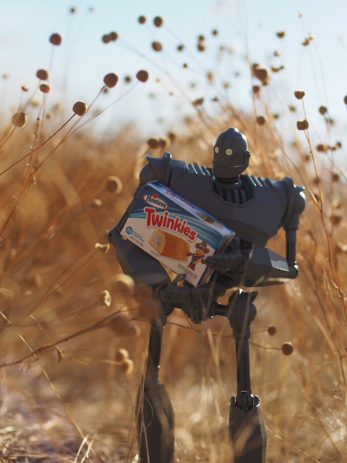 Iron Giant Loves Nature