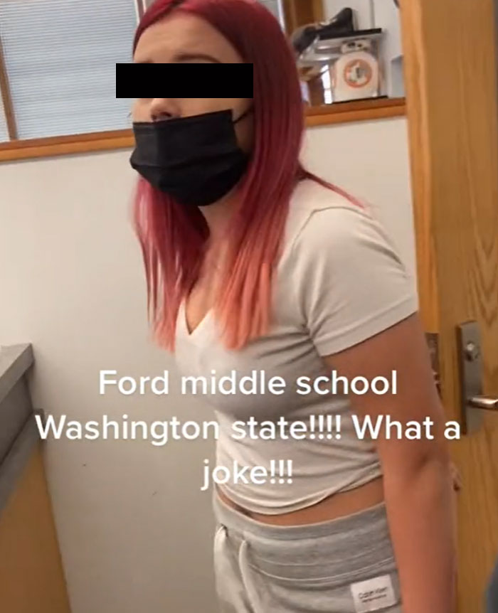 Mom Confronts Principal For Sending Her 12-Year-Old Daughter Home Due To Dress Code Violation, Video Goes Viral Mom Confronts Principal For Sending Her 12-Year-Old Daughter Home Due To Dress Code Violation, Video Goes Viral