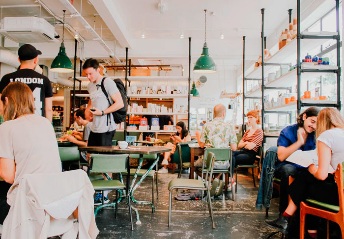 20 Cosas que los millennials "han arruinado" o "hacen mal", según los boomers