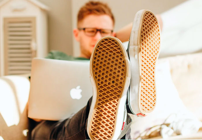 20 Cosas que los millennials "han arruinado" o "hacen mal", según los boomers