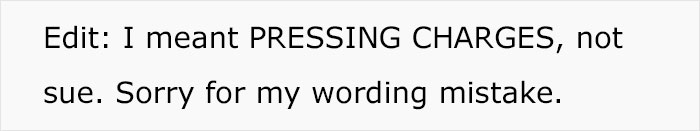 Stranger Mistakenly Tries To Liberate Guy's Muzzled Dog Due To Believing It's Animal Cruelty Stranger Mistakenly Tries To Liberate Guy's Muzzled Dog Due To Believing It's Animal Cruelty
