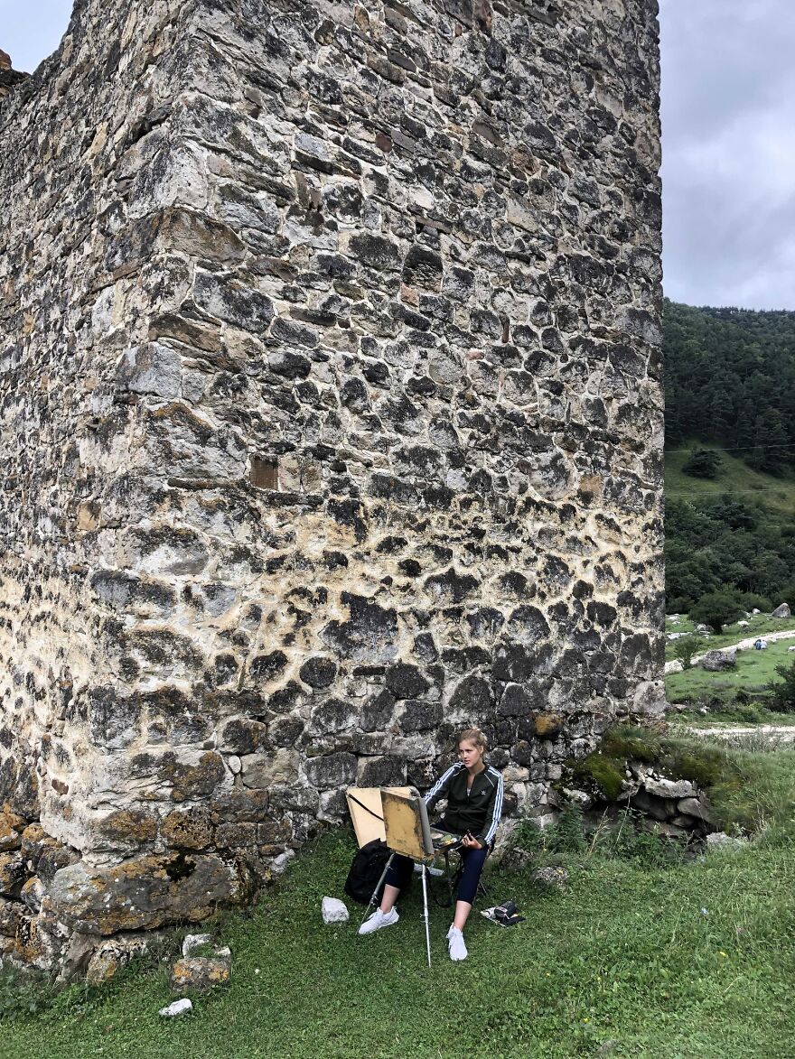 The Artist-Traveler Conquers The Mountain Peaks! (20 Amazing Pics!)