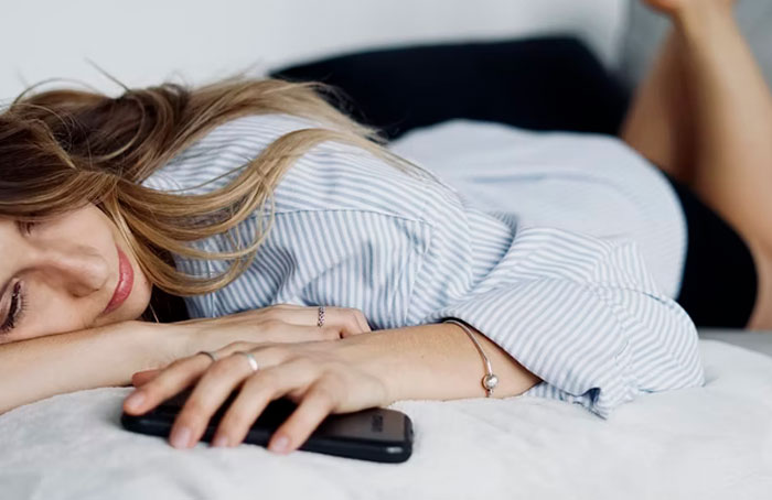 30 Times Guys Failed To Notice The Most Obvious Signals From Girls And Had Only Themselves To Blame