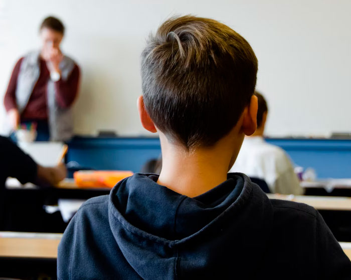 30 Times Guys Failed To Notice The Most Obvious Signals From Girls And Had Only Themselves To Blame