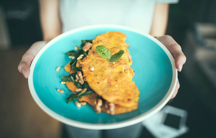 35 Restaurant Workers Share Their Most Memorable And Weird Customer Requests