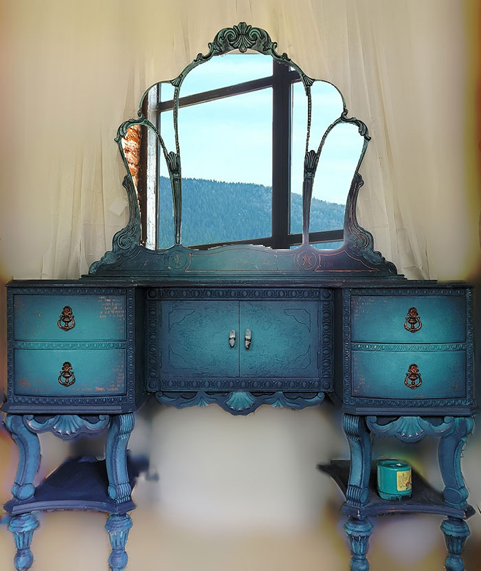 Choosing Beggar Loses It When Furniture Restorer Refuses To Work On Her Terms