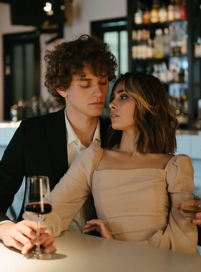 30 Men Give Honest Answers To What They Didn't Know About Women Until They Started Living With Them