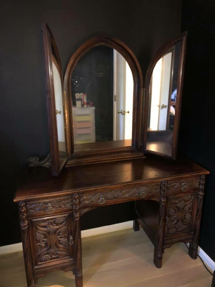 I Found This Vanity On Fb Marketplace
