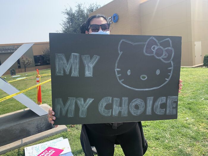 Abortion-Law-Signs-Demonstrations
