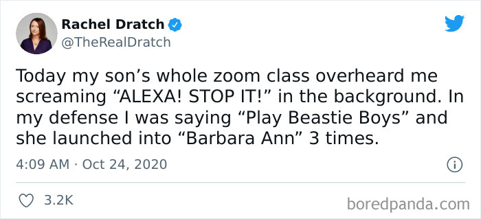 Alexa-Siri-Funny-Parenting-Tweets