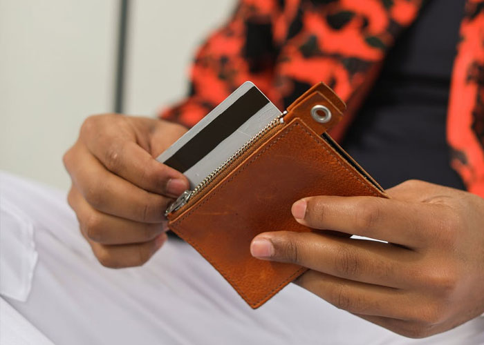 30 Things That Super Rich People Actually Spend Their Money On, As Shared By People Who've Worked For Them