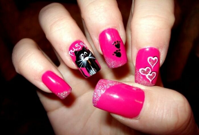 "¿Cuál es esa cosa desagradable que parece gustarle a todo el mundo menos a ti?" (25 respuestas)