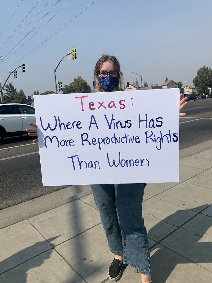 Abortion-Law-Signs-Demonstrations