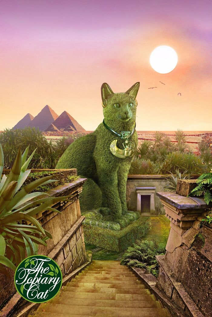 This 75-Year-Old Artist Creates Edits Of Bushes In Honor Of His Deceased Cat