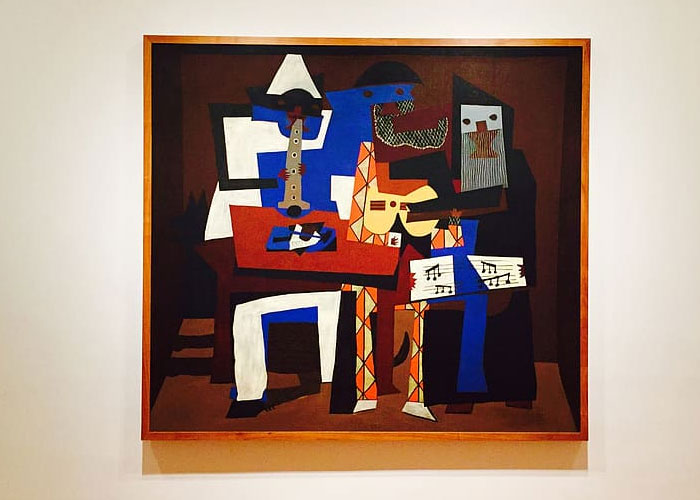 30 Things That Super Rich People Actually Spend Their Money On, As Shared By People Who've Worked For Them