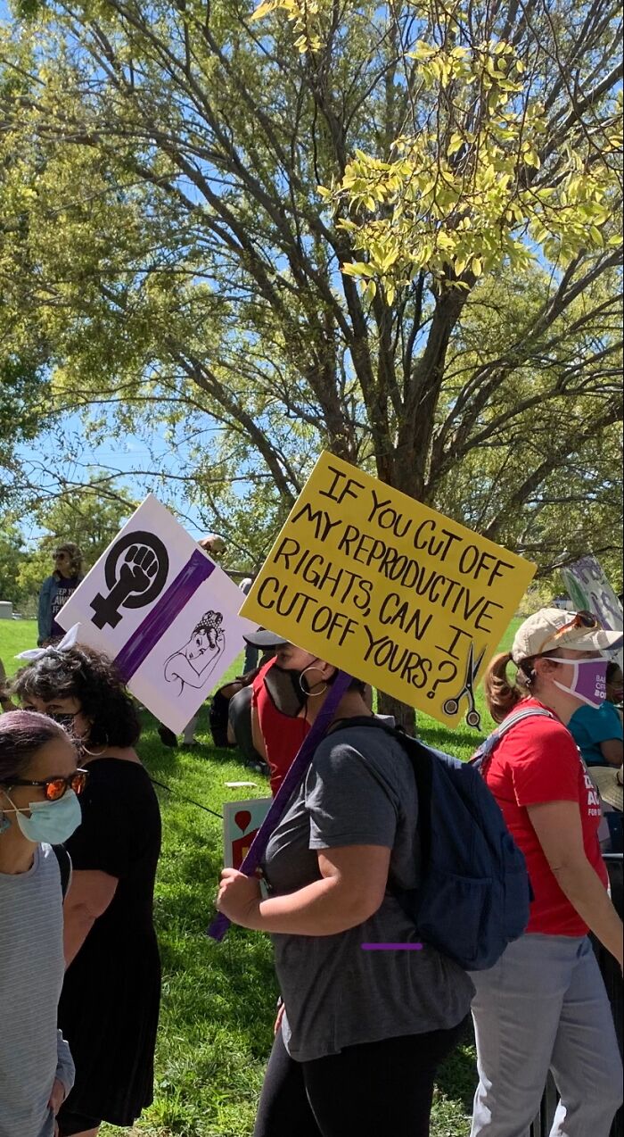 Abortion-Law-Signs-Demonstrations