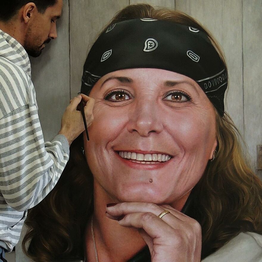 Brazilian Artist Creates Oil Paintings That Look Like Photographs (45 Pics)