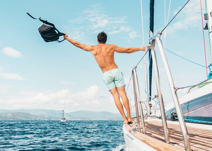 30 Things That Super Rich People Actually Spend Their Money On, As Shared By People Who've Worked For Them