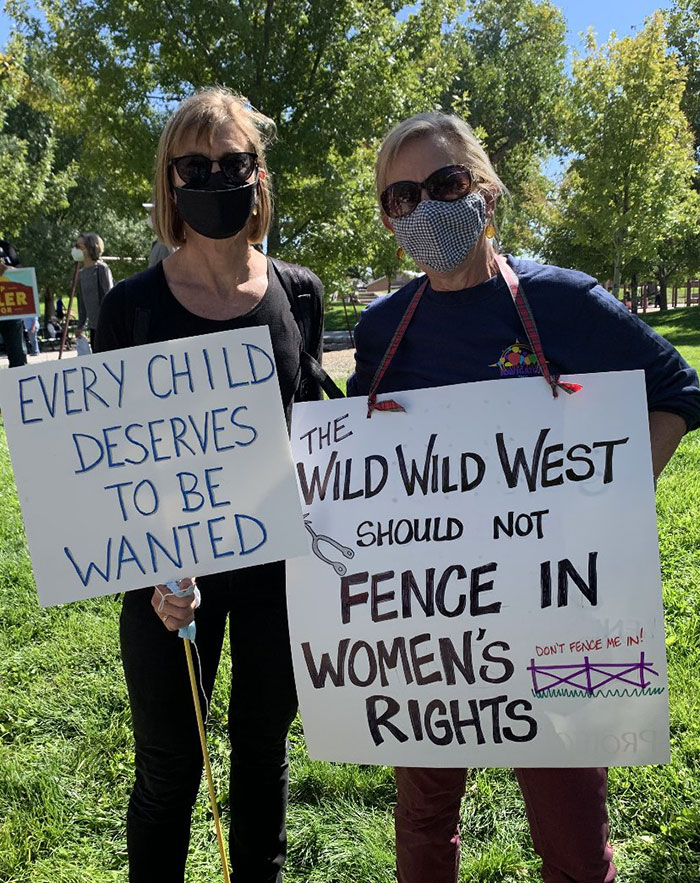 Abortion-Law-Signs-Demonstrations