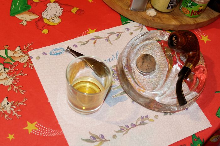 “What’s That One Disgusting Thing That Everybody Except You Seems To Like?” (35 Answers)