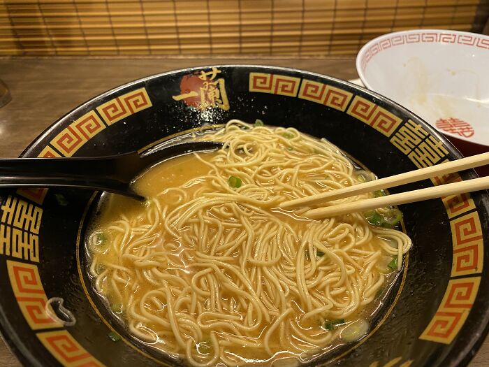 “What’s That One Disgusting Thing That Everybody Except You Seems To Like?” (35 Answers)