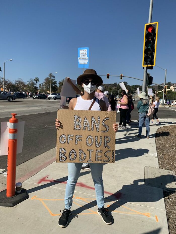 Abortion-Law-Signs-Demonstrations