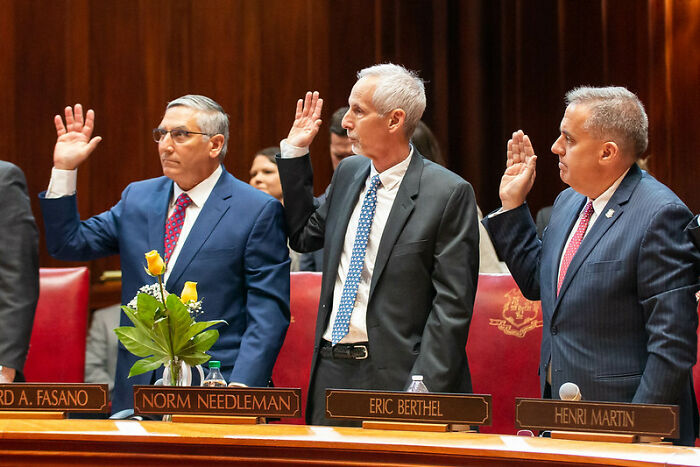 People In This Online Group Name 30 Brands And Organizations That Not Everyone Recognizes Are A Cult