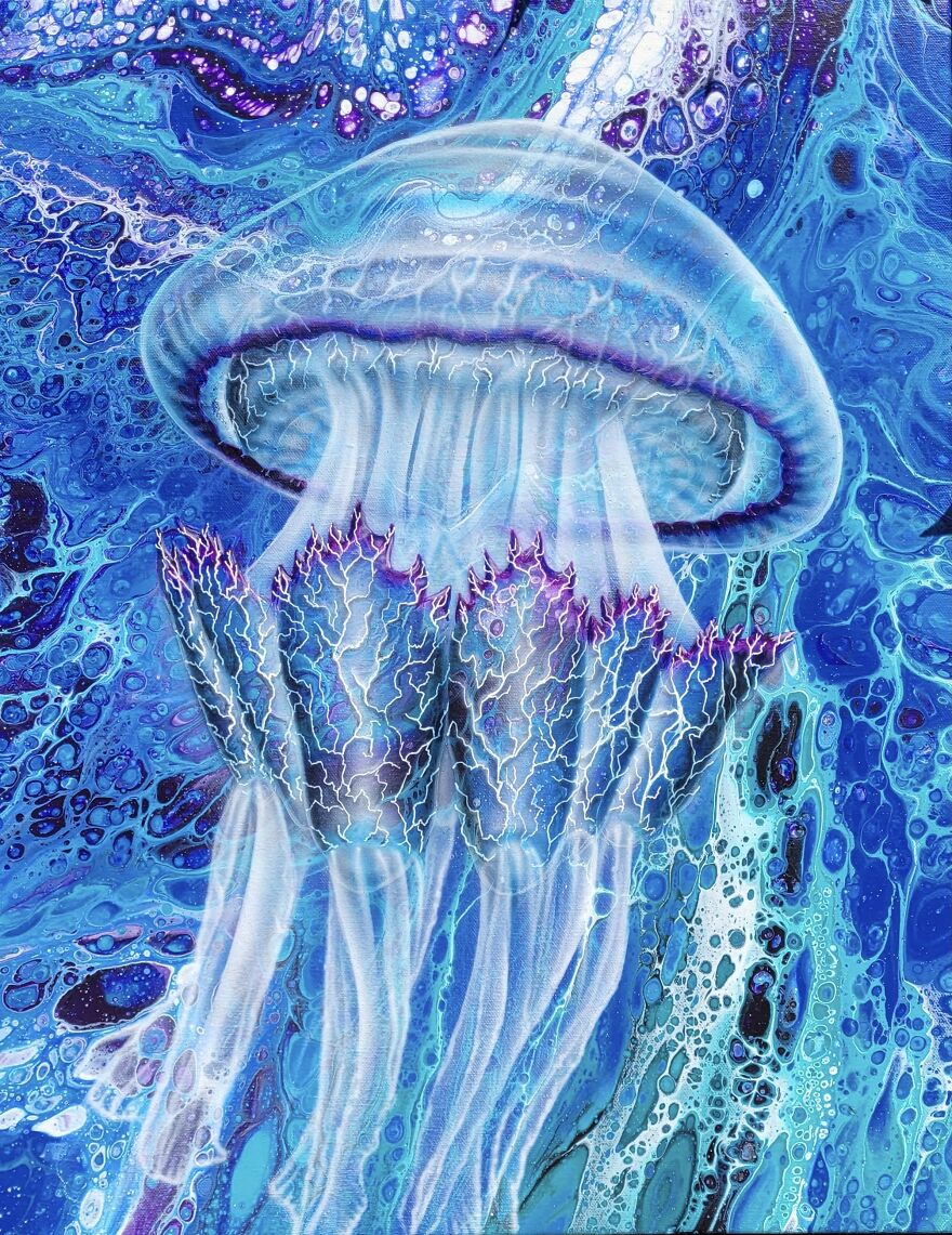 I Create Realistic Paintings Of Sea Life Over Fluid Pours