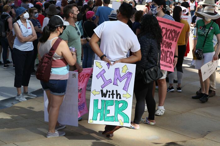 Abortion-Law-Signs-Demonstrations