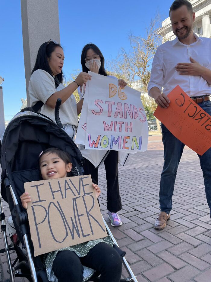 Abortion-Law-Signs-Demonstrations