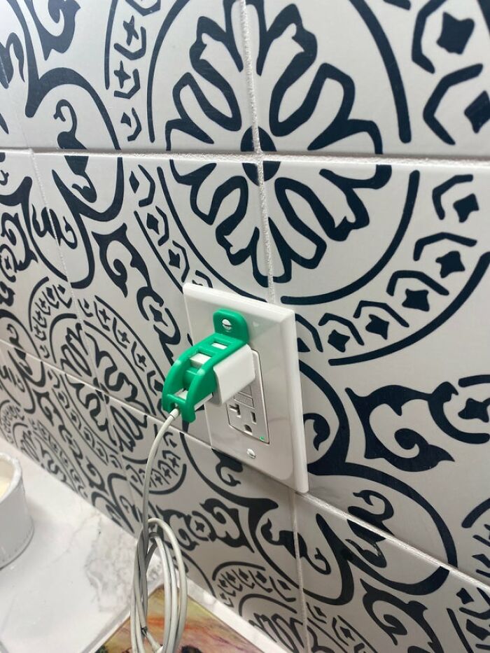 Mi esposa e hijos me robaban constantemente el cargador