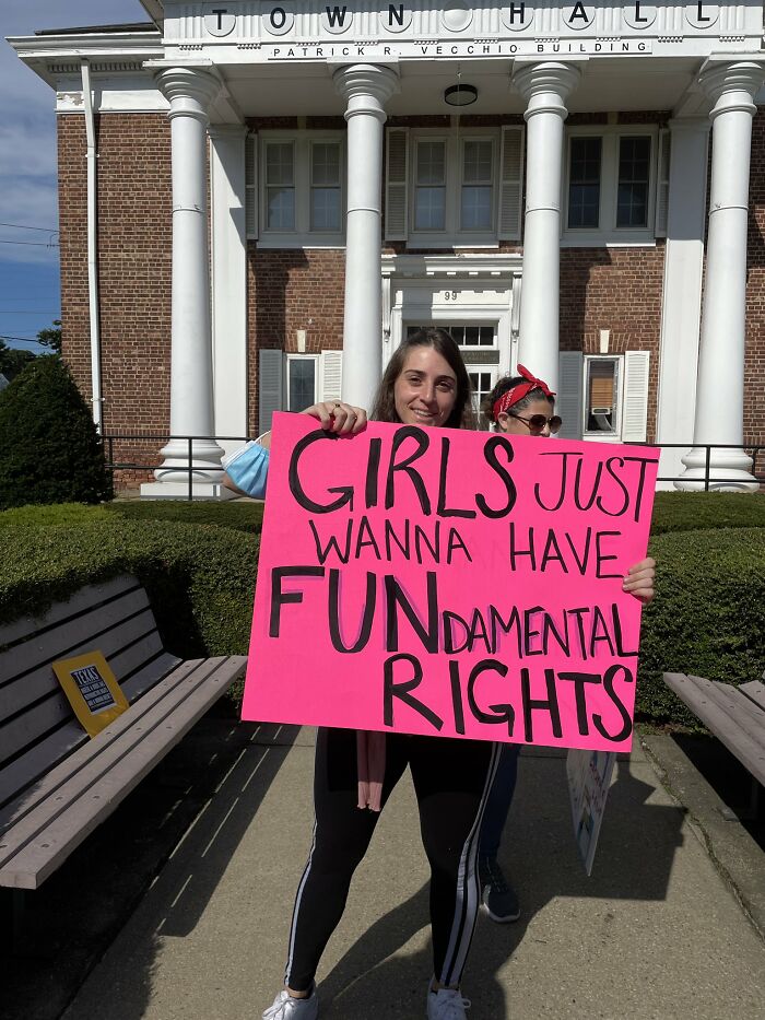 Abortion-Law-Signs-Demonstrations