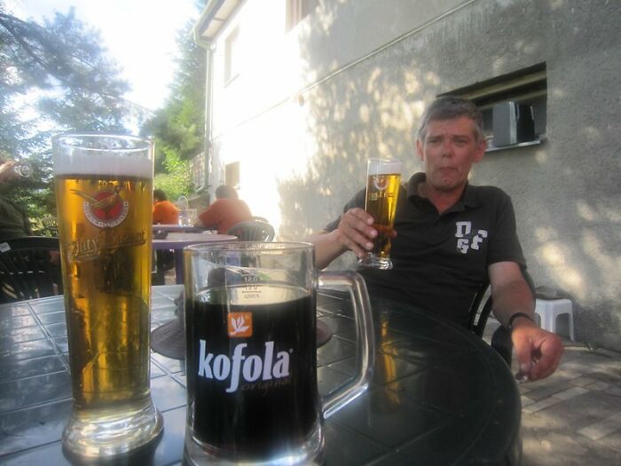 A Member Of This Online Group Asked "Without Mentioning Your Country’s Name, Which Brand Identifies Where You’re From?", And Here Are 30 Of The Most Interesting Answers