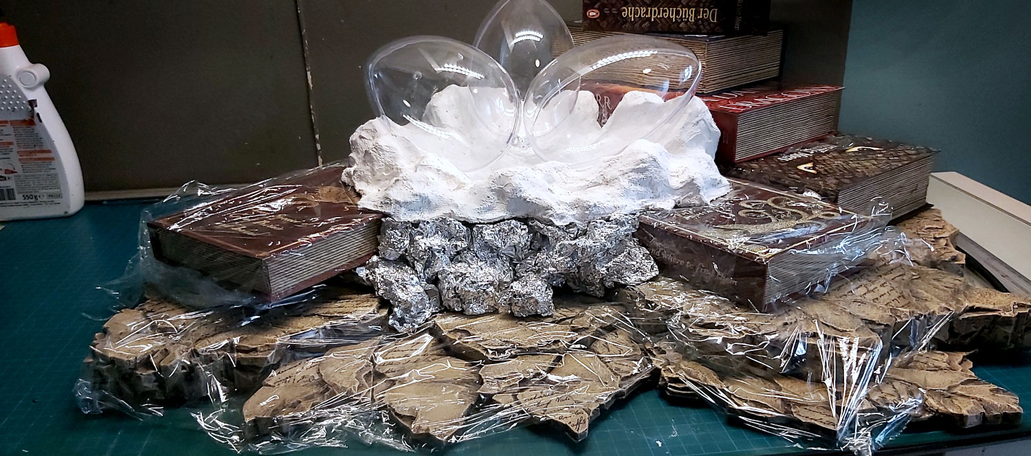 I Created Dragon Book Lamp To Try Out Some New Techniques