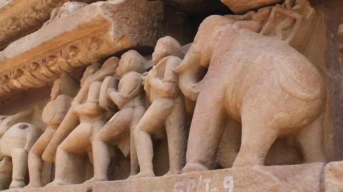 30 Of The Weirdest And The Most Disturbing Facts From Known History, Shared By People In This Online Group