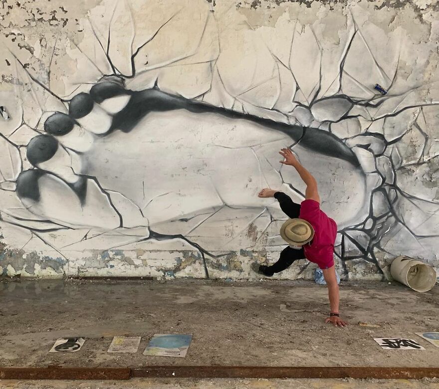 French Artist’s Realistic Graffiti Art That Seems To Jump Off The Wall (43 New Pics)