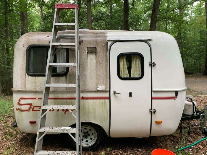 Cleaning Up The Old Camper With A Magic Eraser