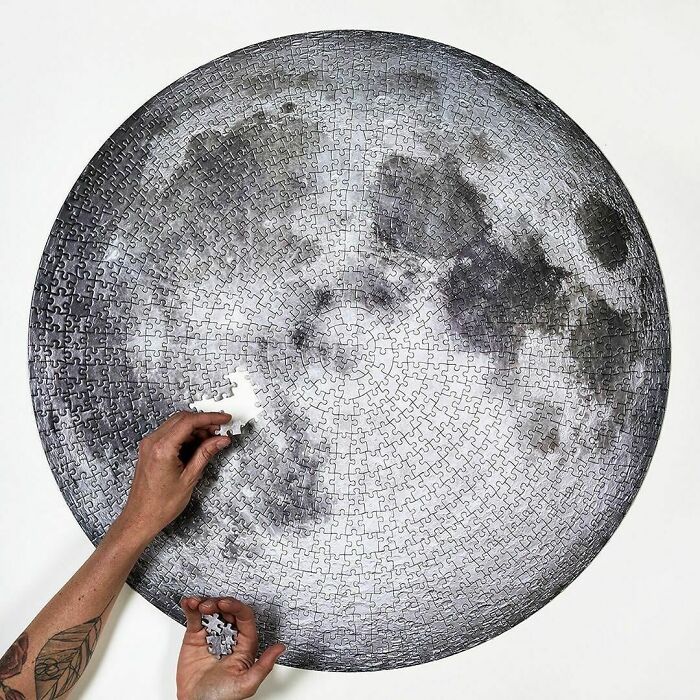 Moon Puzzle
