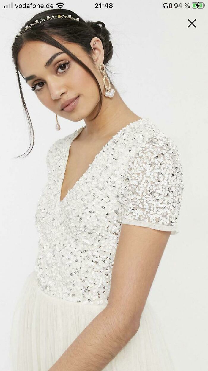 I Wish I Saw Models Like This When I Was Younger And Felt The Pressure To Have Hairless Arms