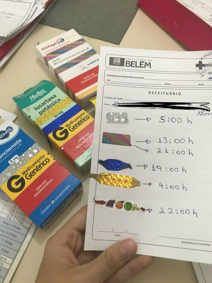 A Doctor Made A "Special Prescription" For An Illiterate Patient