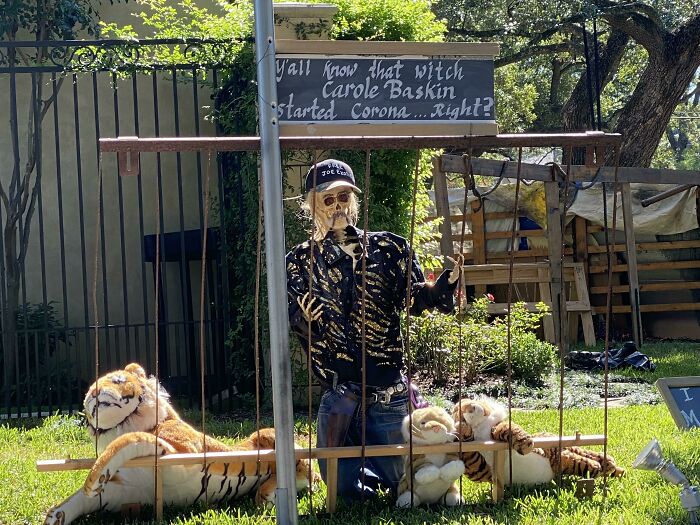 Houston Home’s Halloween Decor Reveals The Creator Of Corona