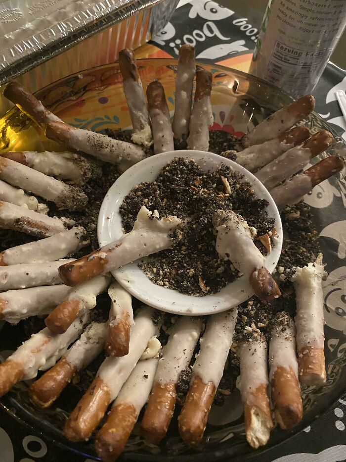Found The Perfect Snack At Tonight’s Halloween Party