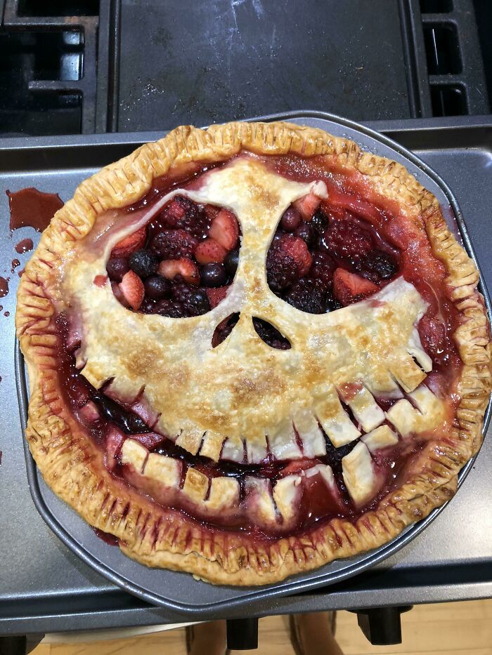 Happy Halloween! Might Be A Point Of Contention If Jack Is More Christmas Than Halloween, But I Love Him Anyways