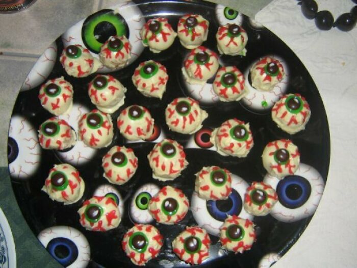 My Eyeball Truffles For Halloween