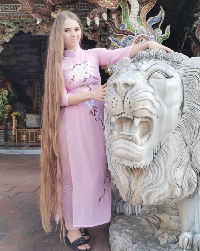 Disney&rsquo;s Tangled In Real Life: Woman Shows What Happens When You Don&rsquo;t Cut Your Hair For 23 Years