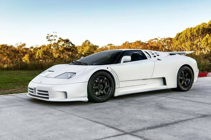 Bugatti EB110